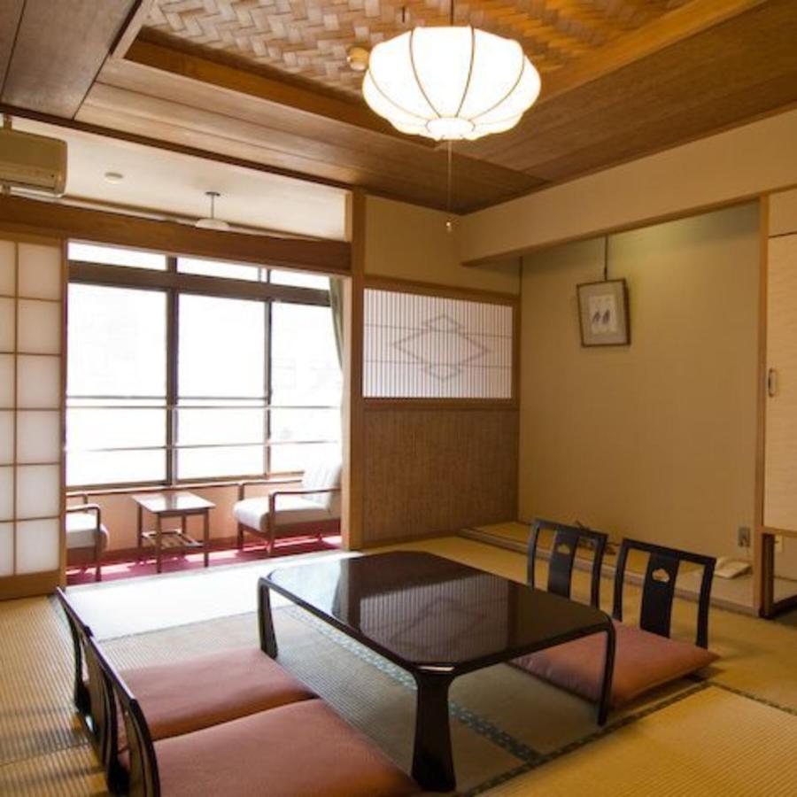 户仓上山田温泉酒店龟屋本店 千曲市 外观 照片