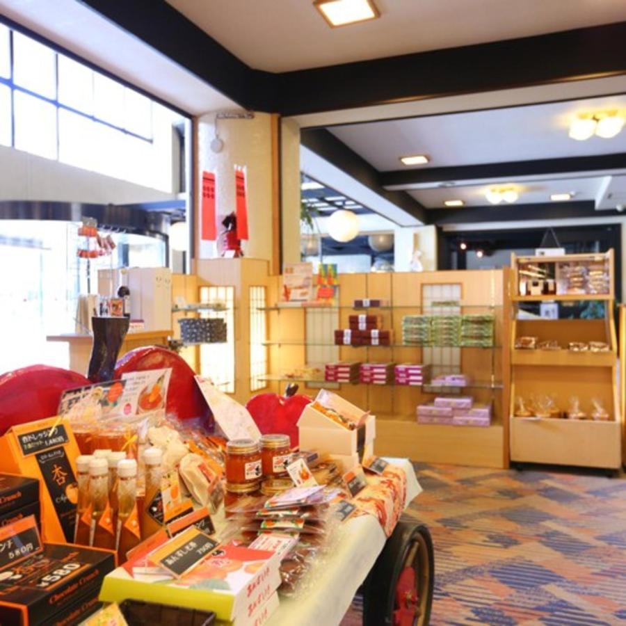 户仓上山田温泉酒店龟屋本店 千曲市 外观 照片