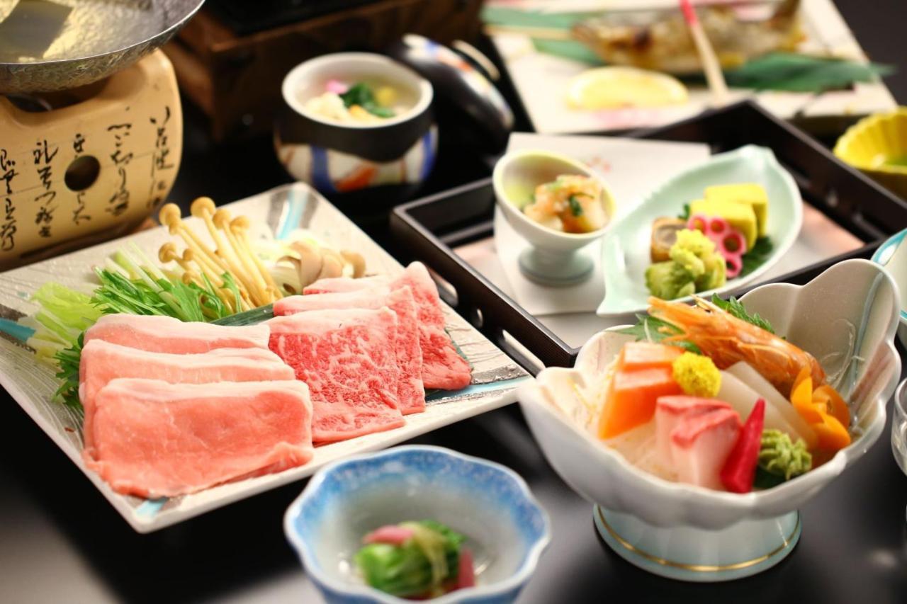 户仓上山田温泉酒店龟屋本店 千曲市 外观 照片